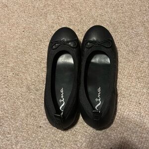 Nina ballet flats